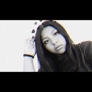 Meet your Posher, Ana